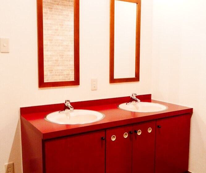 اتاق خانوادگی با سرویس بهداشتی مشترک, K S House Kanazawa  Travelers Hostel