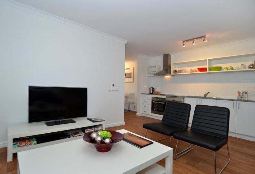 Апартаменты Superior 1 Спальня, Albany Central Apartments