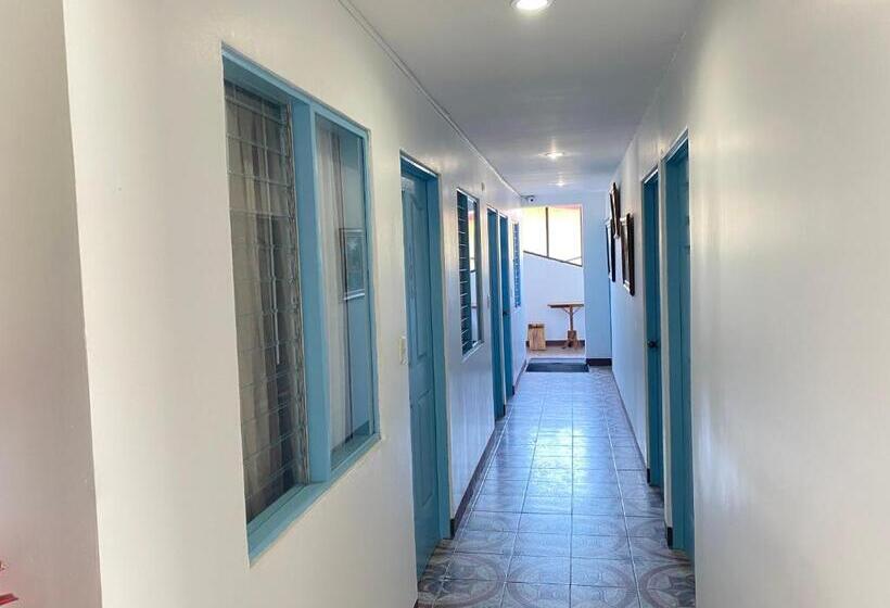 اتاق استاندارد سه نفره, La Hacienda Rooms & Food
