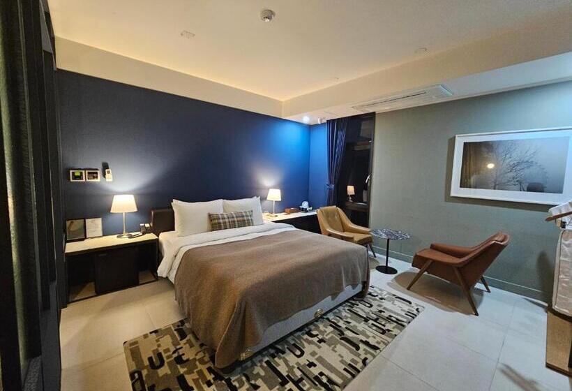 Quarto Estandar, Js Boutique