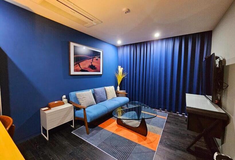 اتاق سوپریور, Js Boutique