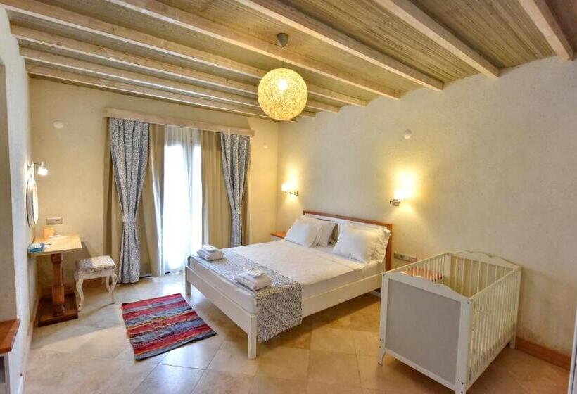 家庭小型套房, Orino Suites