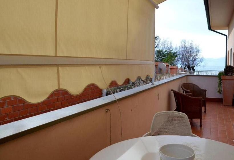 آپارتمان 1 خوابه با بالکن, Appartamenti Onda Etrusca