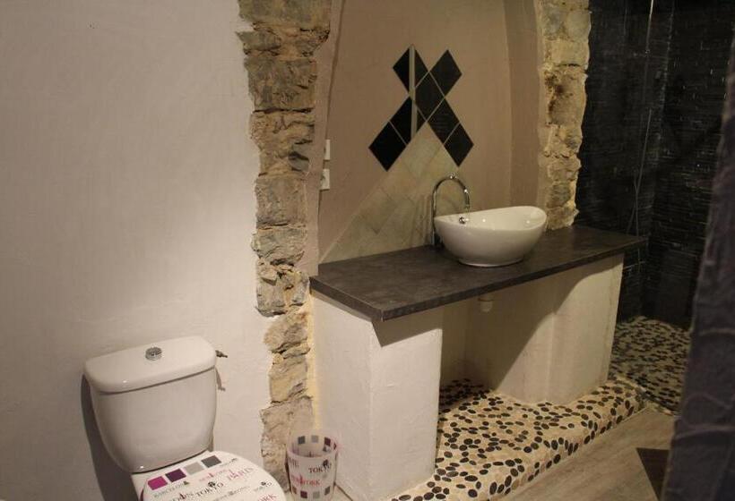 Номер Комфорт, Domaine D Alcapies