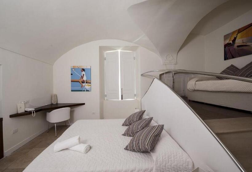 غرفة قياسية رباعية, Edificio 15 House Elite