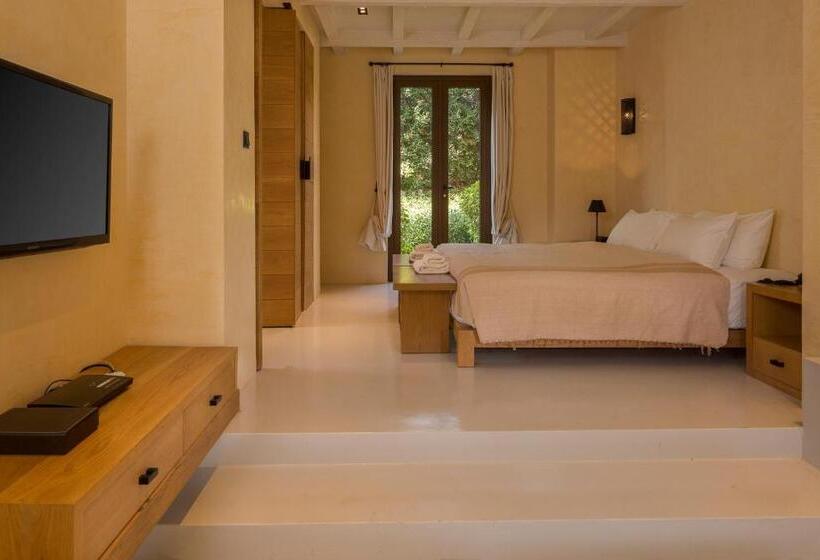 Номер Стандарт Вид на Город, Toscana Town Square Suites