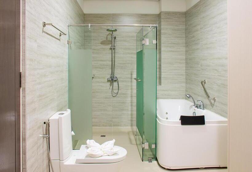 산 전망 스위트, Alicia Apartelle