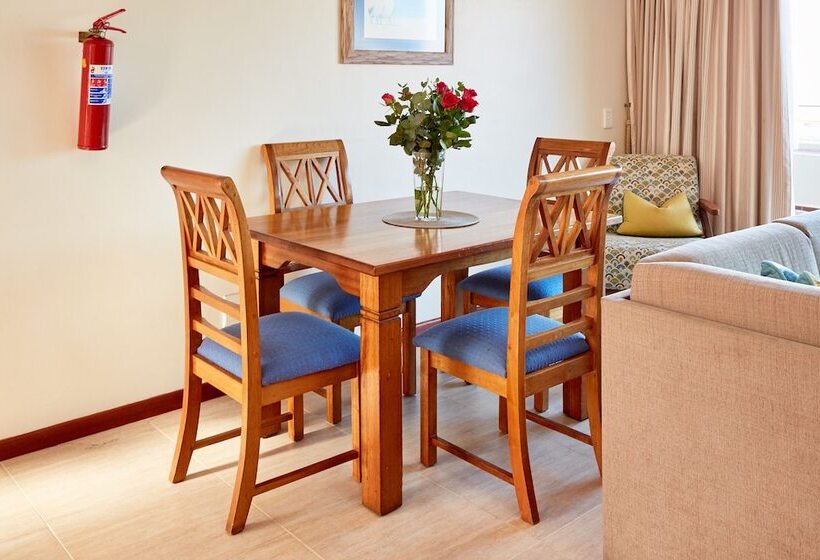 Апартаменты 1 Спальня, First Group Port Owen Marina