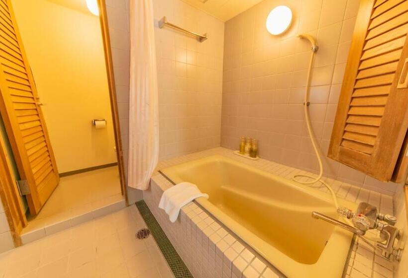 Четырехместный Номер Deluxe, Fuji Premium Resort