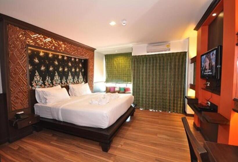디럭스 룸 측면 바다 전망, Chalelarn Hotel Hua Hin
