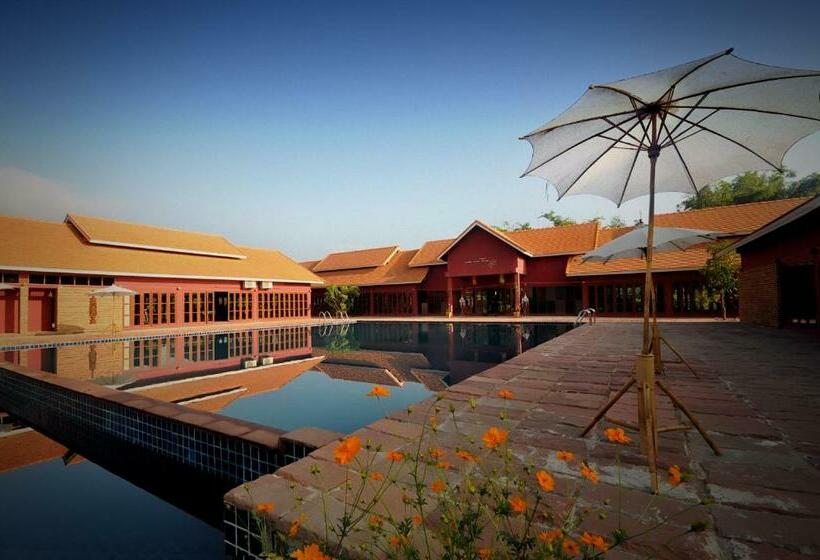 ویلای 1 خوابه, Chiangmai Royal Creek