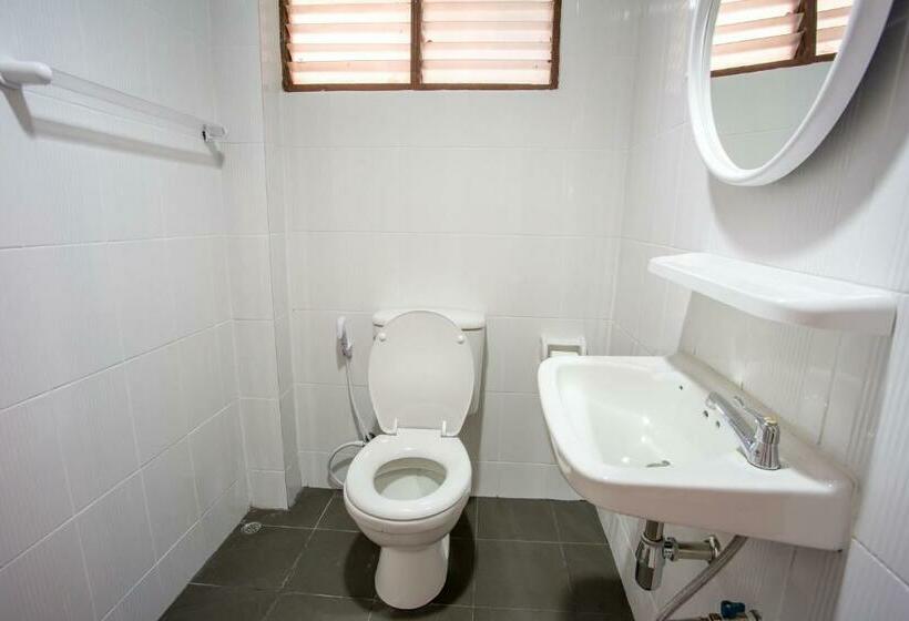 Номер Стандарт Индивидуальный, First Residence