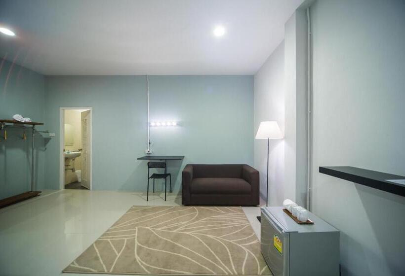 Номер Superior, First Residence