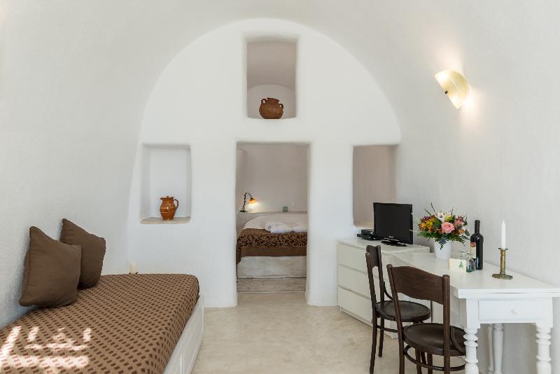 Номер Стандарт, First Residence