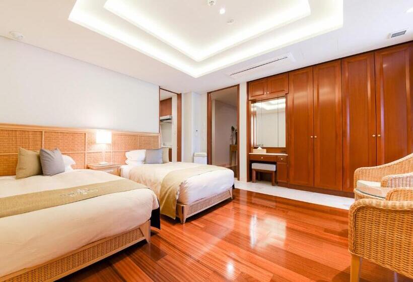 Номер Superior Вид на Сад, Ishigaki Resort