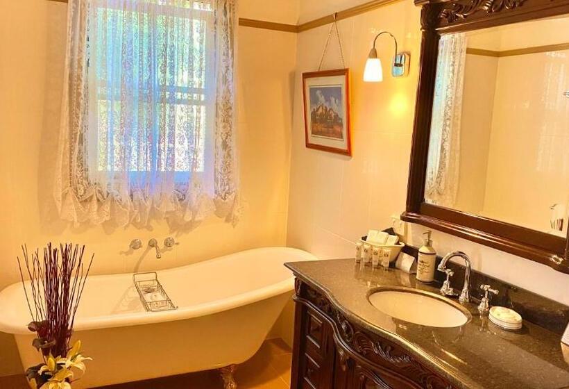 Люкс Повышенной Комфортности, Bli Bli House Riverside Retreat