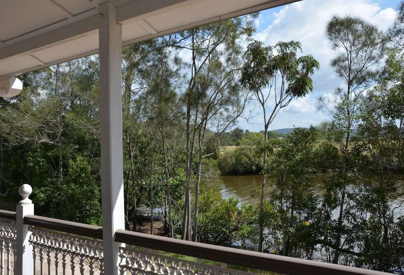 Люкс Вид на Реку, Bli Bli House Riverside Retreat