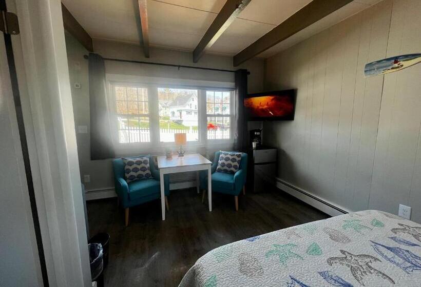 اتاق استاندارد, Claddagh Motel & Suites
