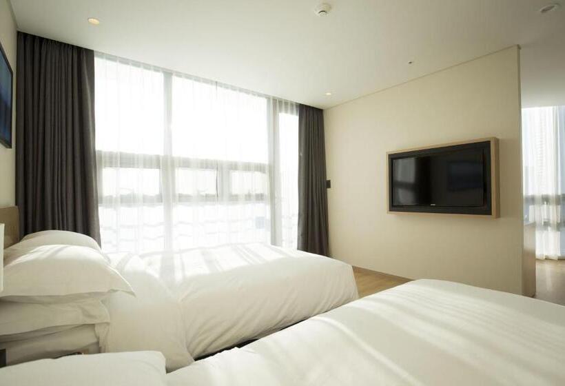 Suite Side Sea View, Best Western Haeundae