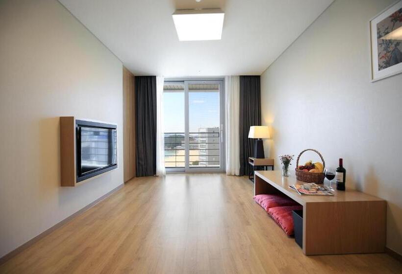 Suite Side Sea View, Best Western Haeundae