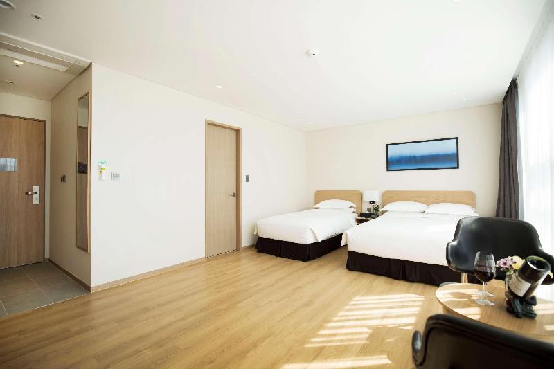 Suite Side Sea View, Best Western Haeundae