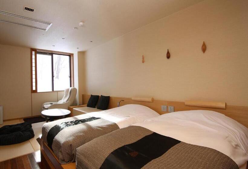 اتاق استاندارد, Niseko Konbu Onsen Tsuruga Moku No Sho