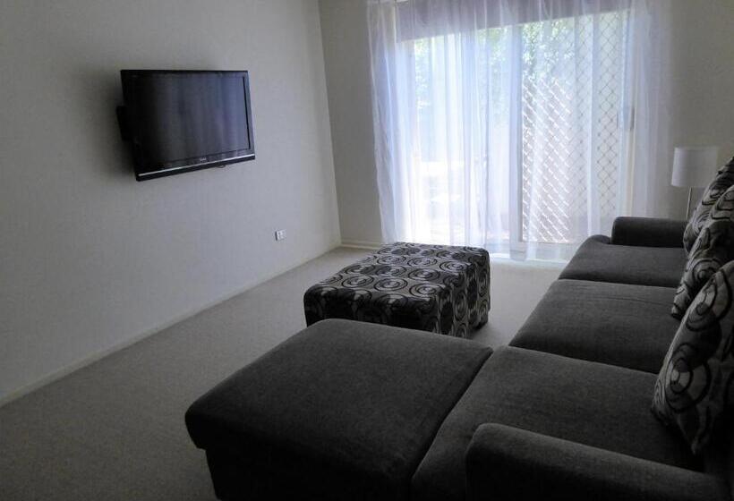 Апартаменты 1 Спальня, Lifestyle Apartments At Ferntree
