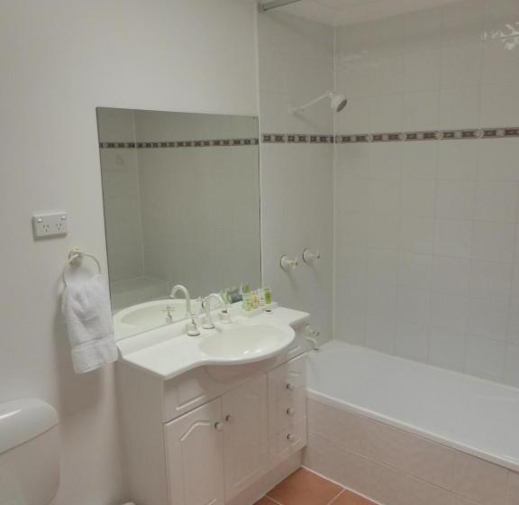 Апартаменты 2 Спальни, Lifestyle Apartments At Ferntree