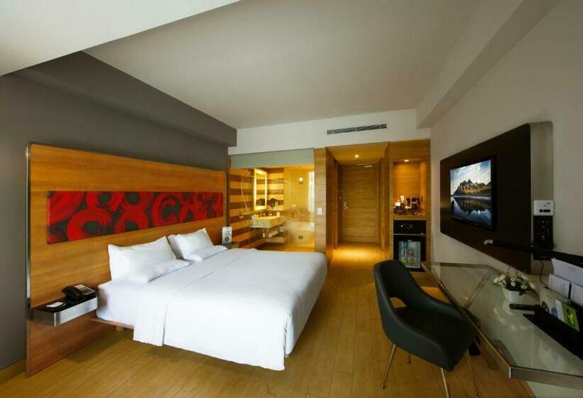 Номер Superior, Novotel Pekanbaru