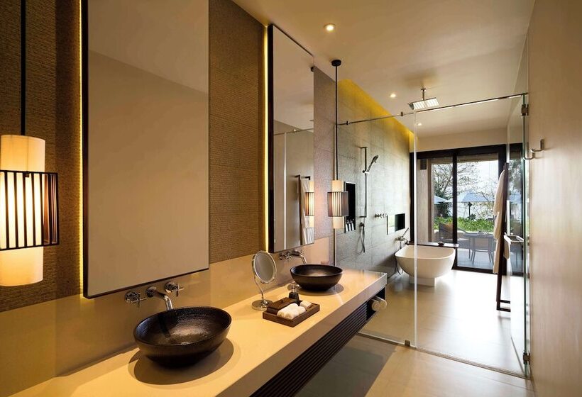Номер Deluxe, Anantara Kalutara Resort