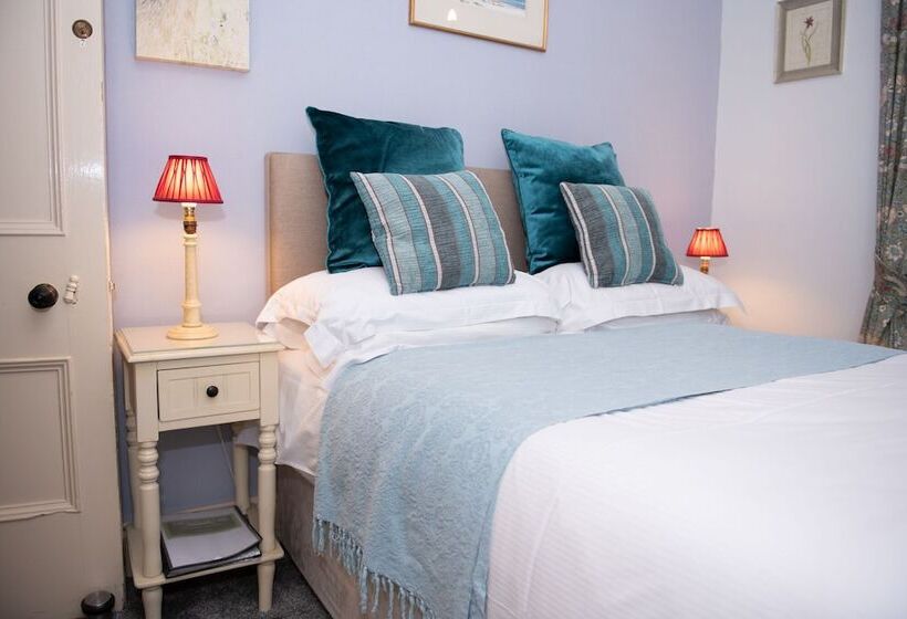 Номер Стандарт, Milton House Studio Apartment Suites