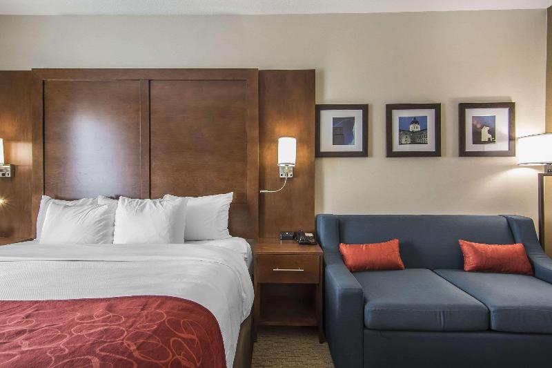 스위트 킹사이즈 침대, Comfort Suites Regina