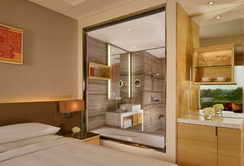 Club Room King Bed, Hyatt Regency Chandigarh