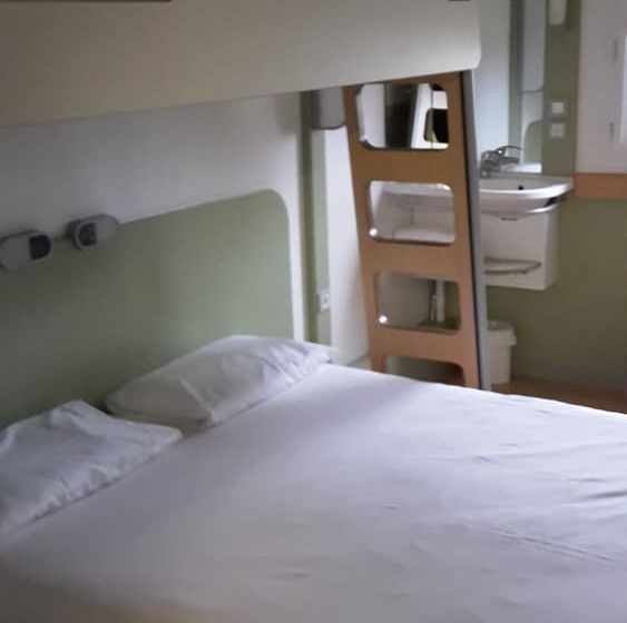 اتاق استاندارد سه نفره, Ibis Budget Bourges