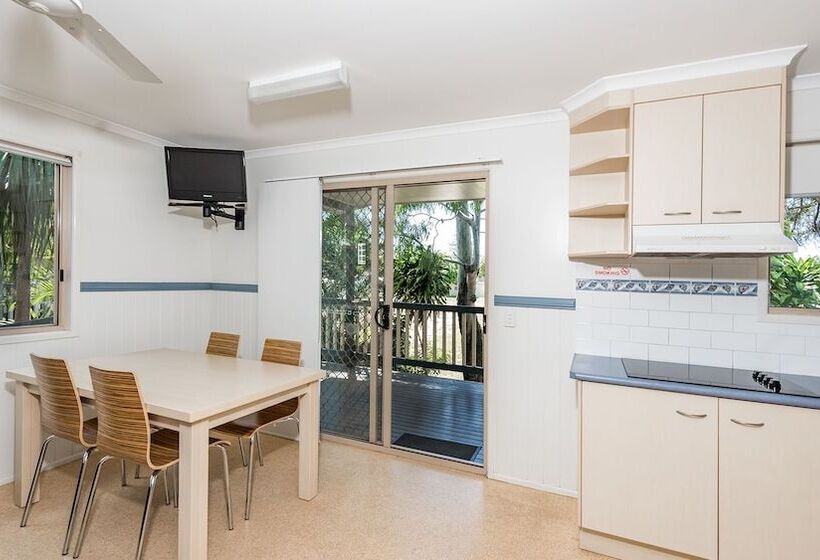침실 1개 디럭스 빌라, Nrma Woodgate Beach Holiday Park