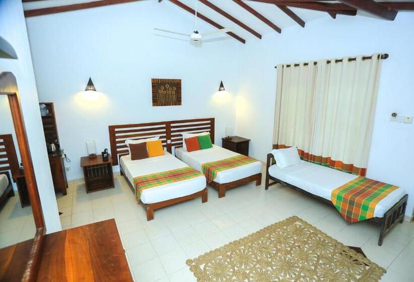 Номер Стандарт Вид на Сад, Royal Retreat, Sigiriya 5 Mins To Sigiriya Rock