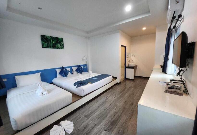 Трехместный Номер Superior, Three Trees Samui Resort   Sarocha Villa