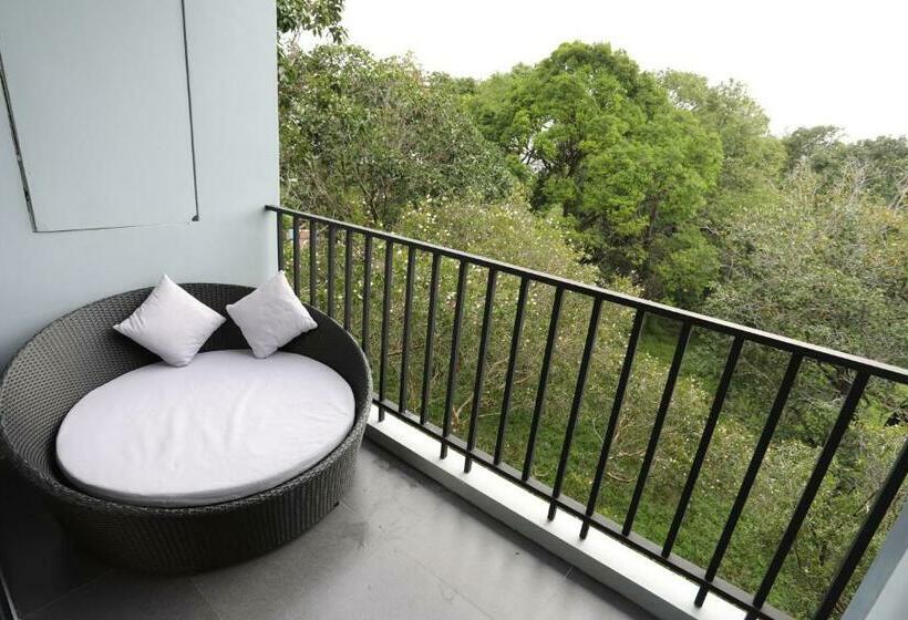발코니 디럭스 룸, Apple A Day Resort Krabi, Ao Nang Beach   Sha Extra Plus