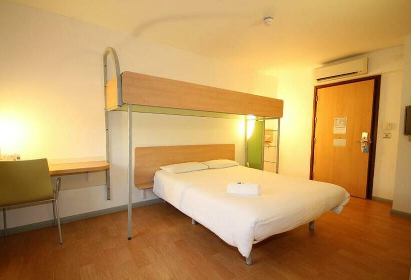 Номер Стандарт Трехместный, Ibis Budget Derby
