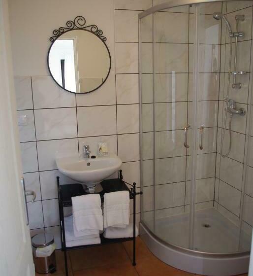 Номер Basic, Porta Colonia
