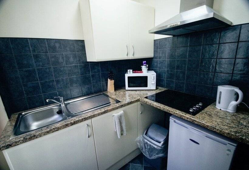 Люкс Кровать Квин, Ty Dre Town House