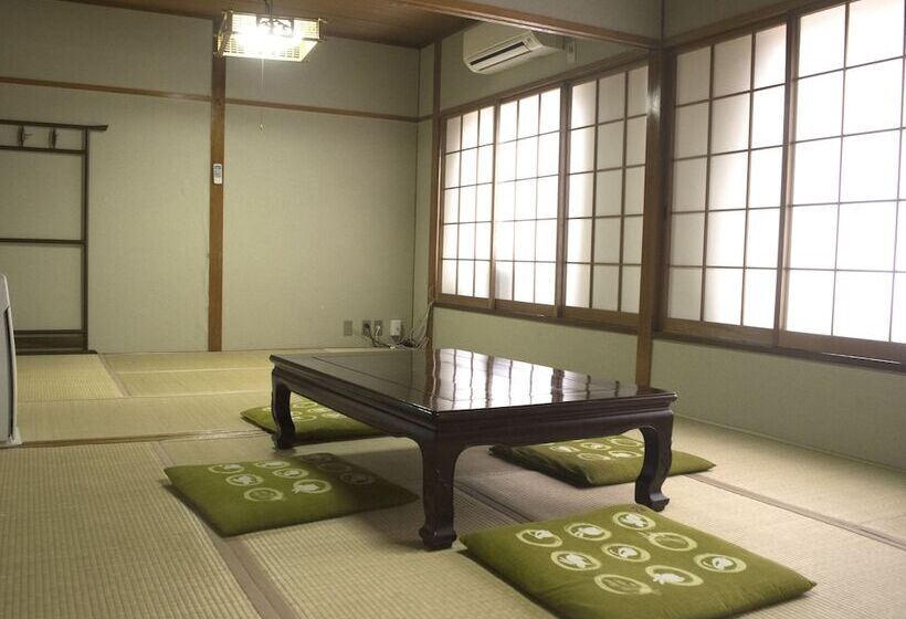 ファミリールーム, Yamabe