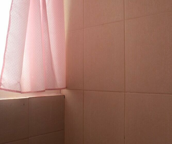 디럭스 룸, Wild Orchid Beach Resort