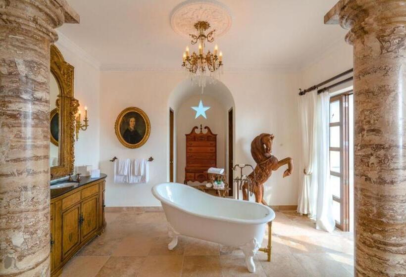 اتاق سوپریور با تخت بزرگ, Casa Kimberly Boutique
