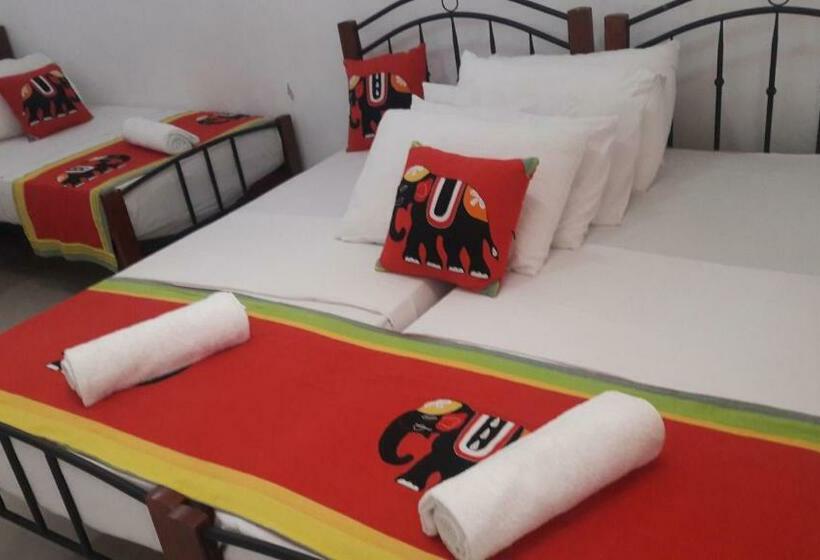 اتاق استاندارد, Charlton Kandy City Rest