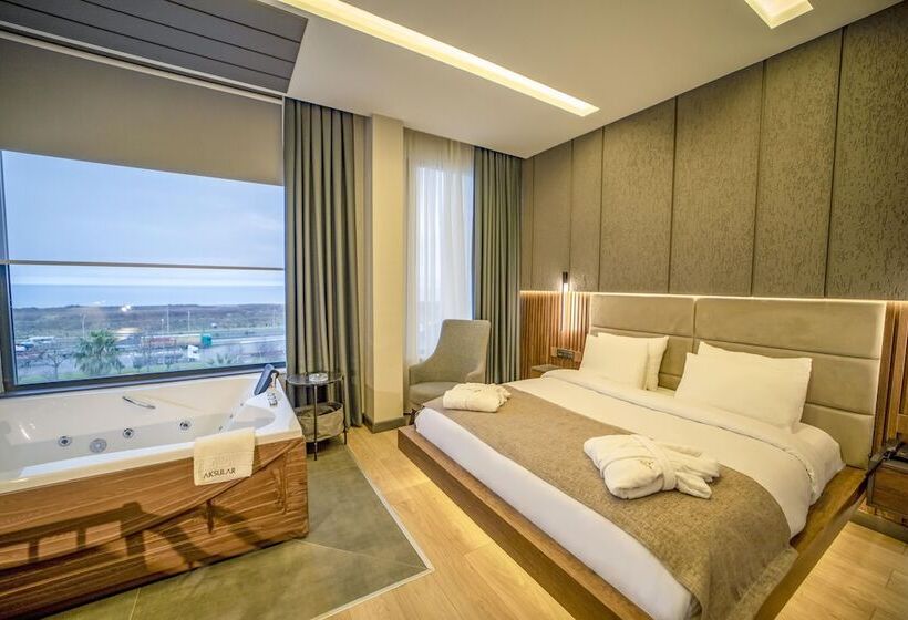 Quarto standard, Aksular