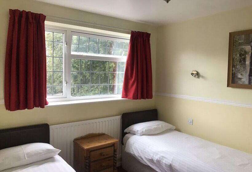 스탠다드 룸, Barons Court