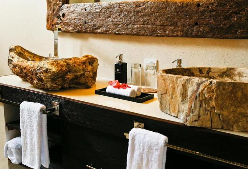 Номер Deluxe Вид на Бассейн, Kaleydo Villas