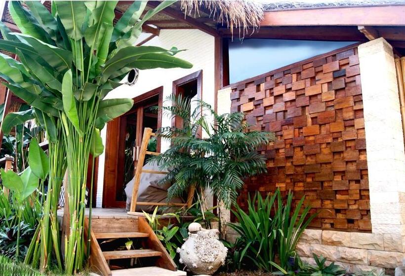 Трехместный Номер Deluxe Вид на Бассейн, Kaleydo Villas