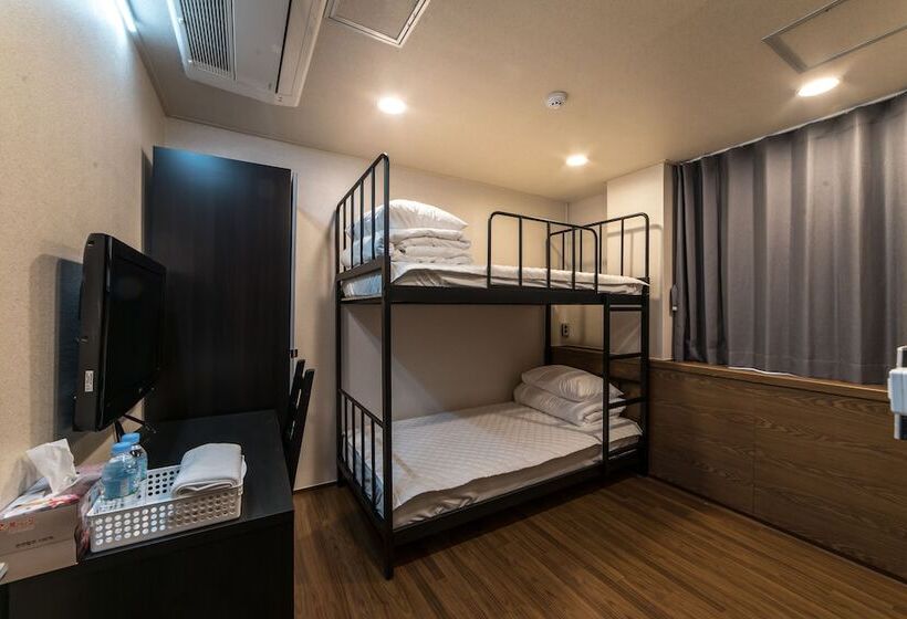 اتاق استاندارد با تخت‌های تاشو, Soo Song Guesthouse